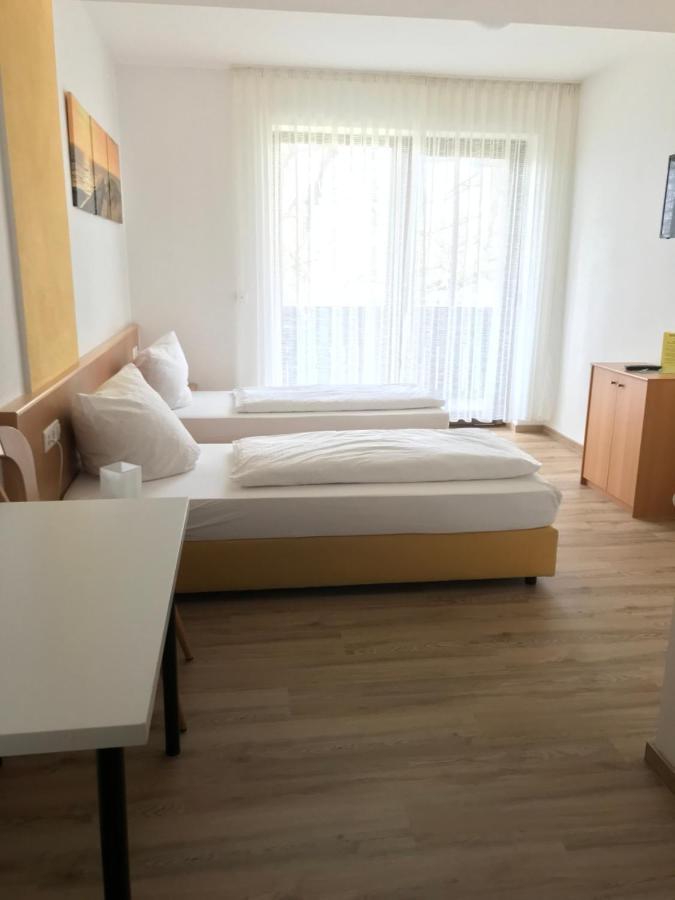 Landgasthof Felsenkeller Dinkelsbühl Zewnętrze zdjęcie